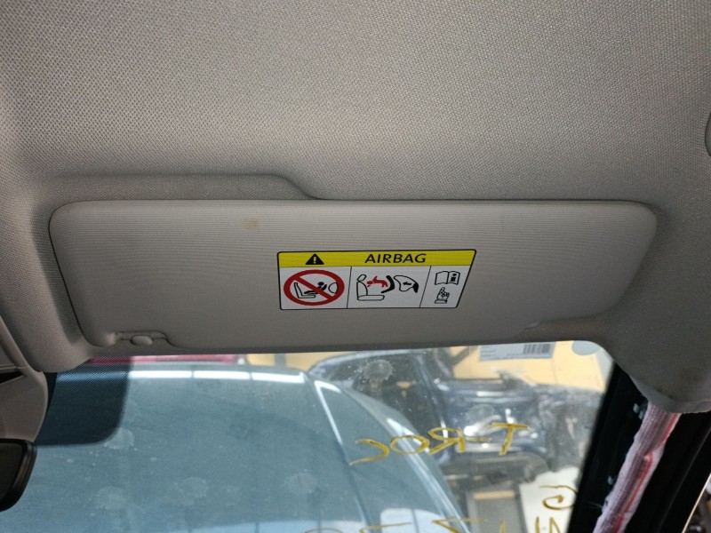 Recambio de parasol derecho para volkswagen t-roc (a11, d11) 1.5 tsi referencia OEM IAM   