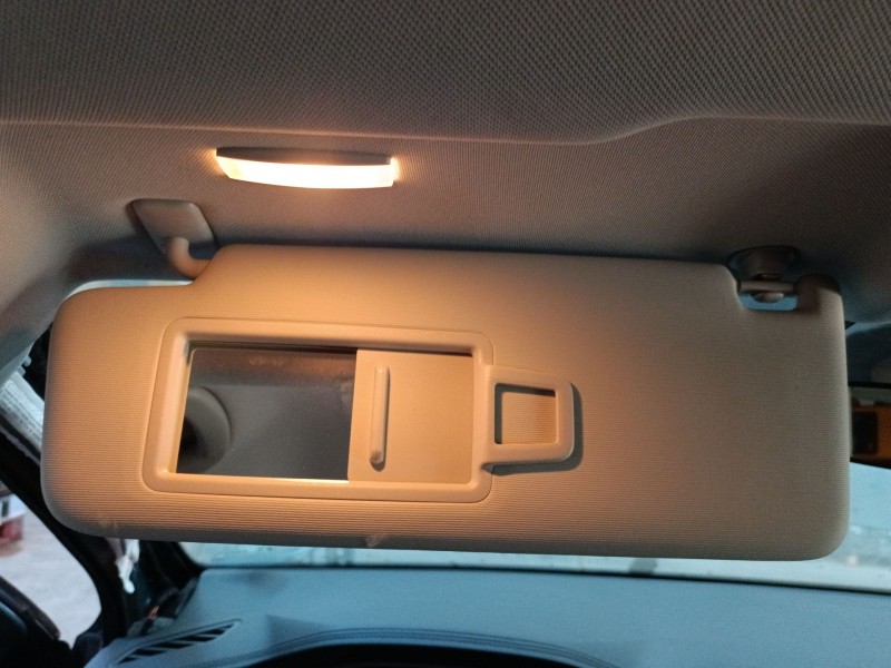 Recambio de parasol izquierdo para volkswagen t-roc (a11, d11) 1.5 tsi referencia OEM IAM   