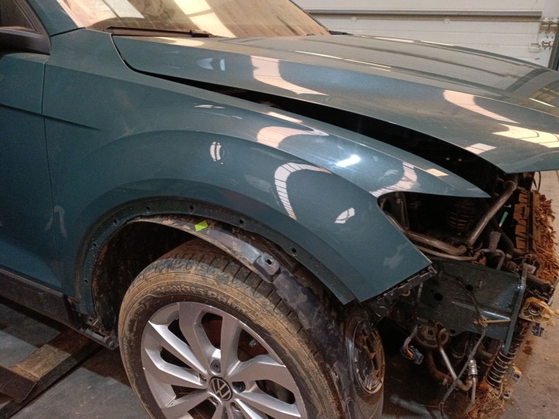 Recambio de aleta delantera derecha para volkswagen t-roc (a11, d11) 1.5 tsi referencia OEM IAM   