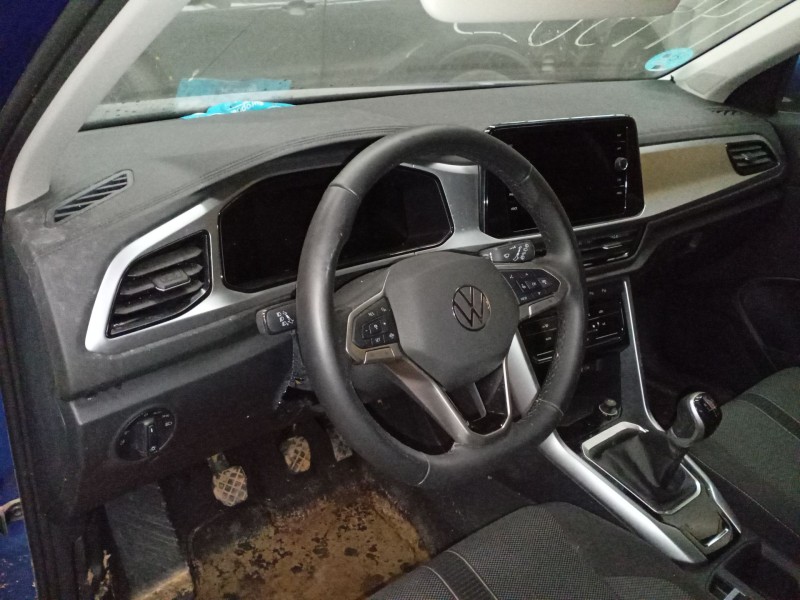 volkswagen t-roc (a11, d11) del año 2024