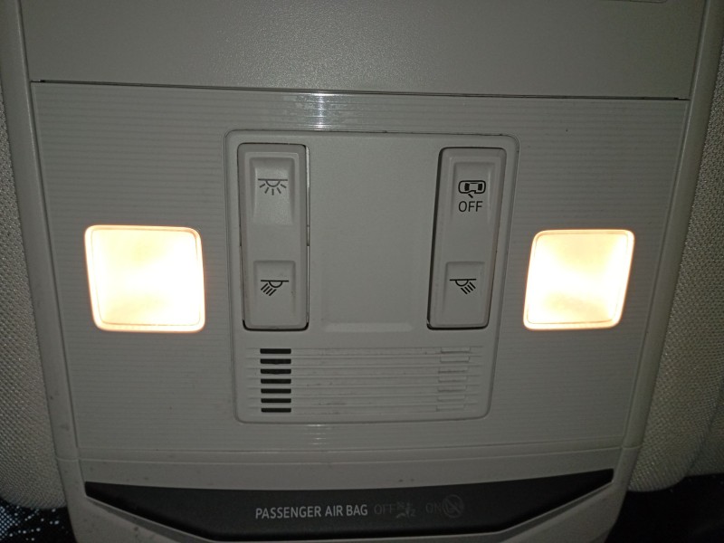 Recambio de luz interior para volkswagen t-roc (a11, d11) 1.5 tsi referencia OEM IAM   