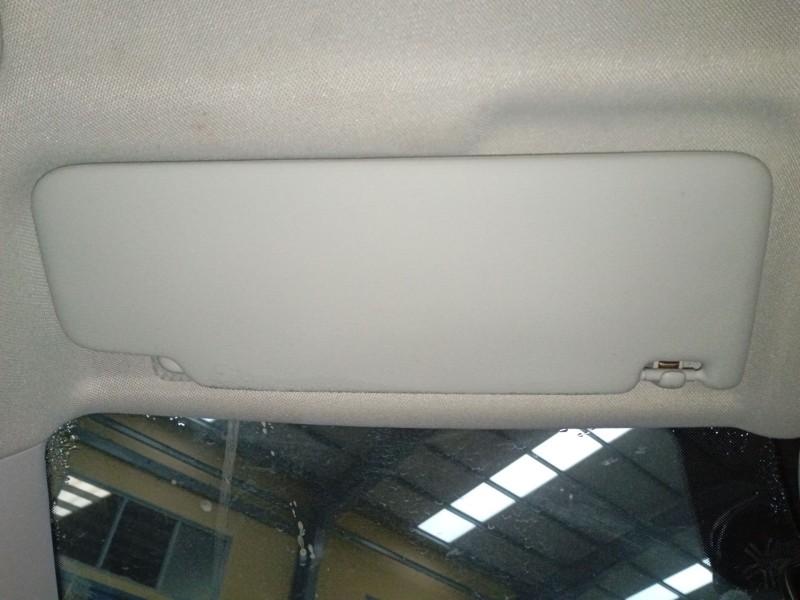 Recambio de parasol izquierdo para volkswagen t-roc (a11, d11) 1.5 tsi referencia OEM IAM   