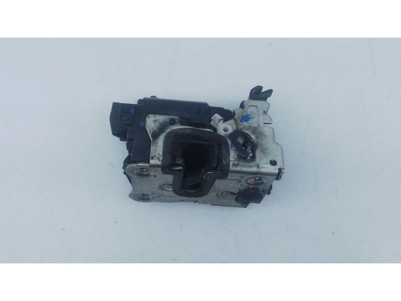 Recambio de cerradura puerta delantera derecha para dacia dokker furgoneta/monovolumen 1.6 referencia OEM IAM   