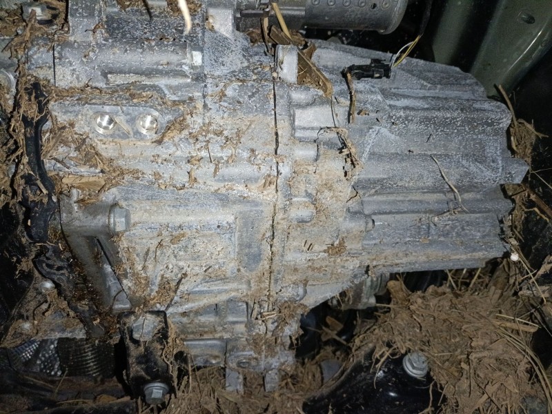 Recambio de caja cambios para volkswagen t-roc (a11, d11) 1.5 tsi referencia OEM IAM   