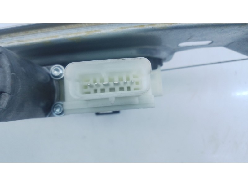 Recambio de elevalunas trasero derecho para renault kadjar (ha_, hl_) 1.5 blue dci 115 referencia OEM IAM   