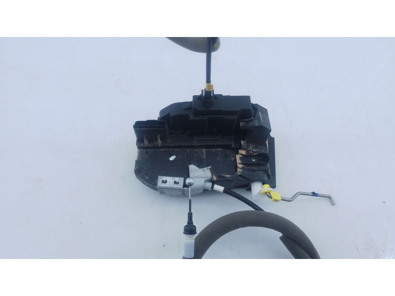 Recambio de cerradura puerta delantera izquierda para renault kadjar (ha_, hl_) 1.5 blue dci 115 referencia OEM IAM   