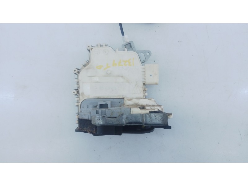 Recambio de cerradura puerta trasera derecha para audi q5 (8rb) 2.0 tdi quattro referencia OEM IAM 9K0839016C  