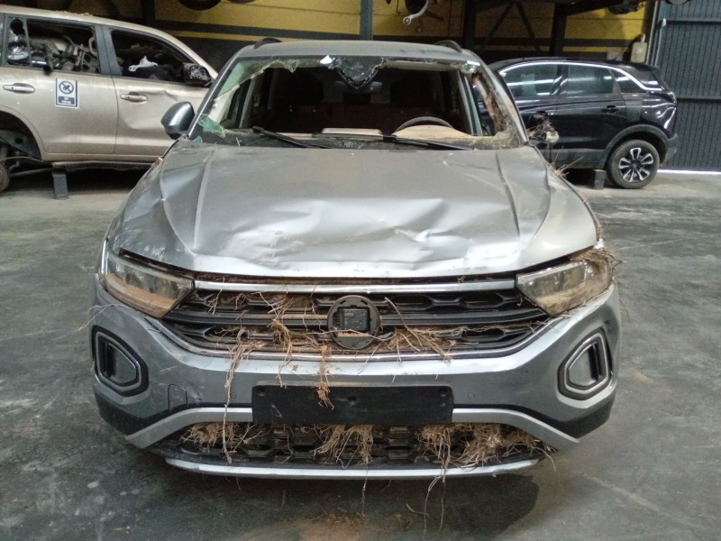 volkswagen t-roc (a11, d11) del año 2024