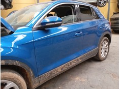 Recambio de puerta delantera izquierda para volkswagen t-roc (a11, d11) 1.5 tsi referencia OEM IAM    2