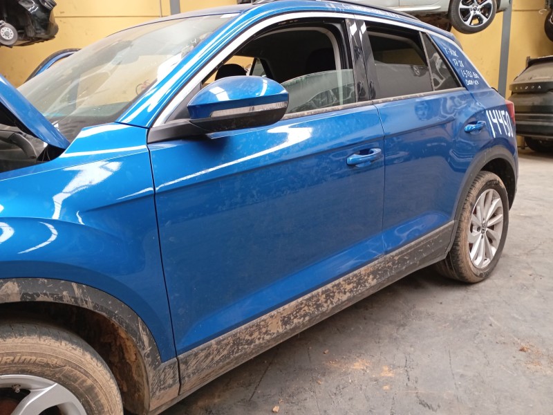 Recambio de puerta delantera izquierda para volkswagen t-roc (a11, d11) 1.5 tsi referencia OEM IAM   