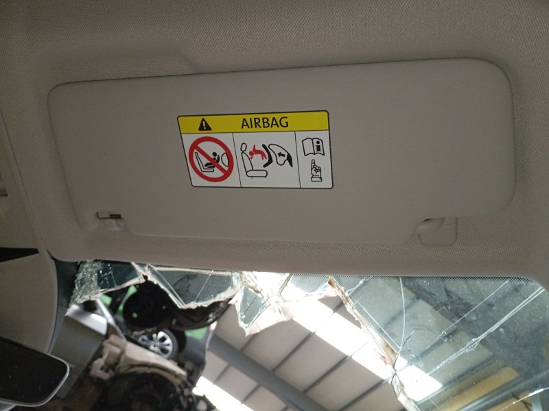 Recambio de parasol derecho para volkswagen t-roc (a11, d11) 1.0 tsi referencia OEM IAM   