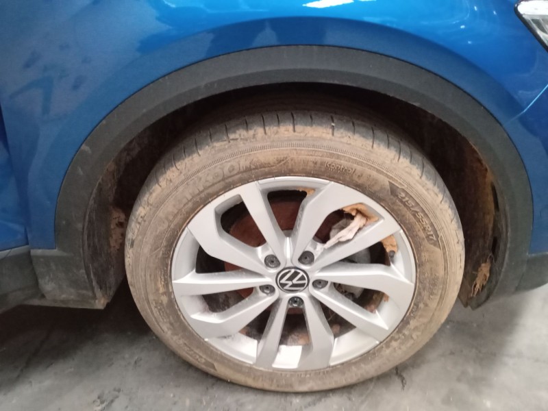 Recambio de aletin delantero derecho para volkswagen t-roc (a11, d11) 1.5 tsi referencia OEM IAM   