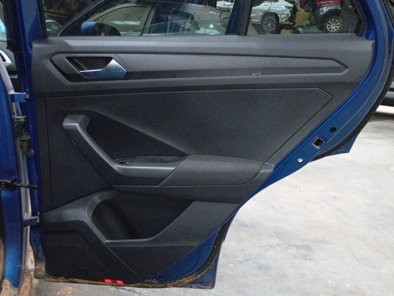 Recambio de guarnecido puerta trasera derecha para volkswagen t-roc (a11, d11) 1.5 tsi referencia OEM IAM   