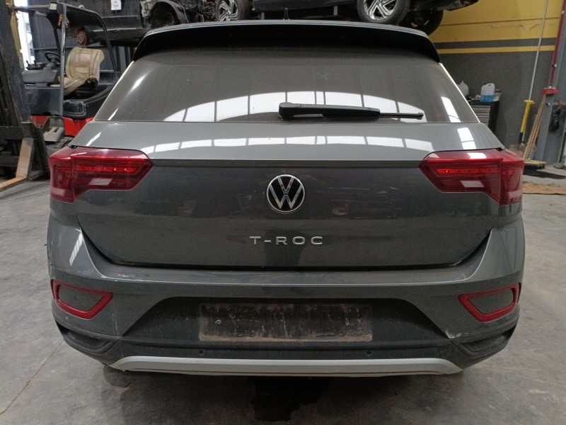 volkswagen t-roc (a11, d11) del año 2024
