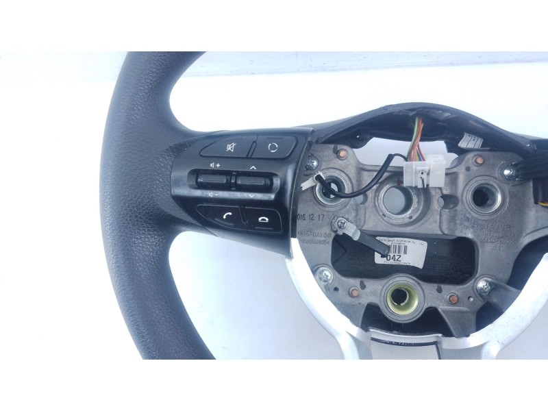 Recambio de volante para kia rio (yb) concept referencia OEM IAM   
