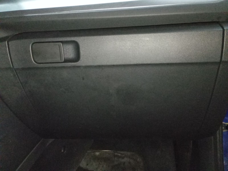 Recambio de guantera para volkswagen t-roc (a11, d11) 1.5 tsi referencia OEM IAM   