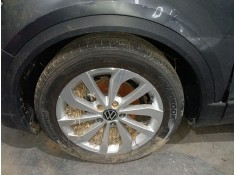 Recambio de aletin delantero izquierdo para volkswagen t-roc (a11, d11) 1.5 tsi referencia OEM IAM   