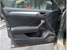 Recambio de guarnecido puerta delantera izquierda para volkswagen t-roc (a11, d11) 1.5 tsi referencia OEM IAM   