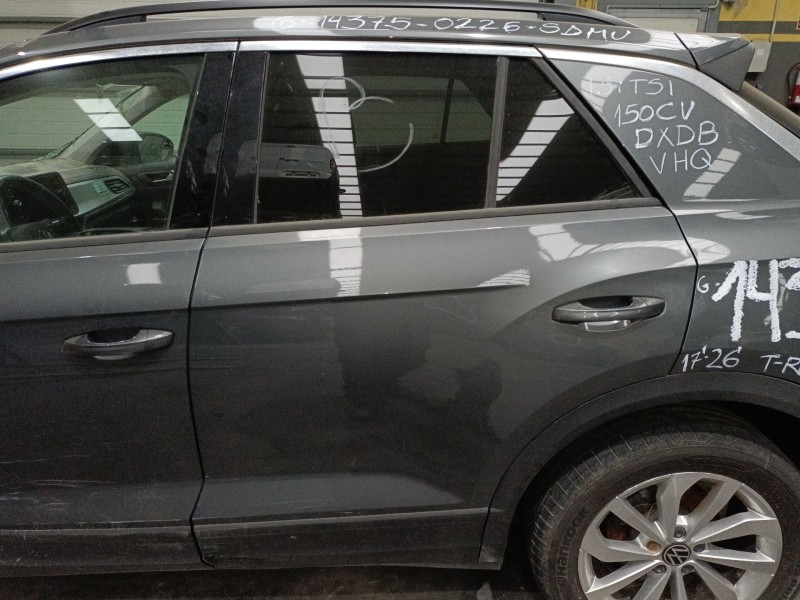 Recambio de puerta trasera izquierda para volkswagen t-roc (a11, d11) 1.5 tsi referencia OEM IAM   