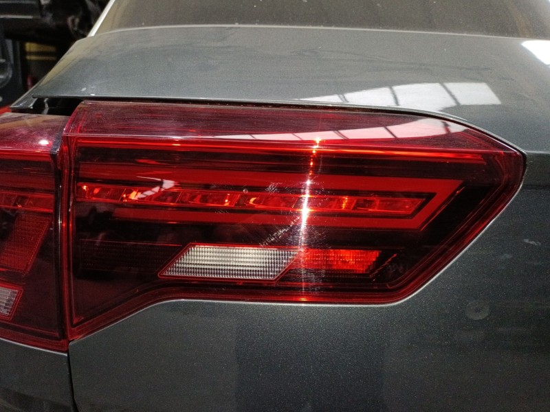 Recambio de piloto trasero izquierdo porton para volkswagen t-roc (a11, d11) 1.5 tsi referencia OEM IAM   