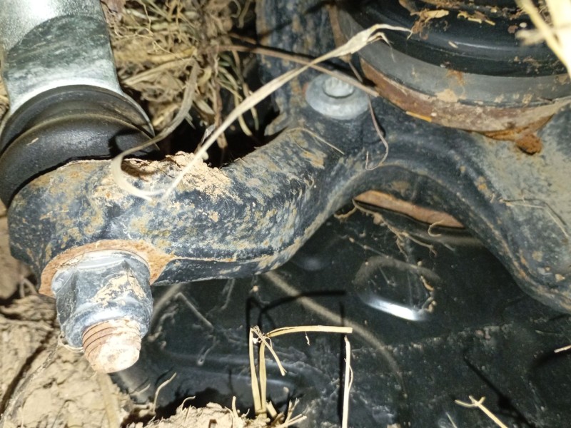 Recambio de mangueta delantera izquierda para volkswagen t-roc (a11, d11) 1.0 tsi referencia OEM IAM   