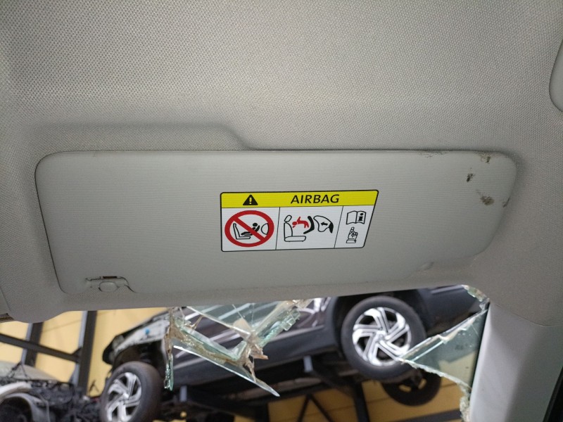 Recambio de parasol derecho para volkswagen t-roc (a11, d11) 1.5 tsi referencia OEM IAM   