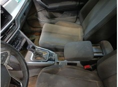 Recambio de consola central para volkswagen t-roc (a11, d11) 1.5 tsi referencia OEM IAM   