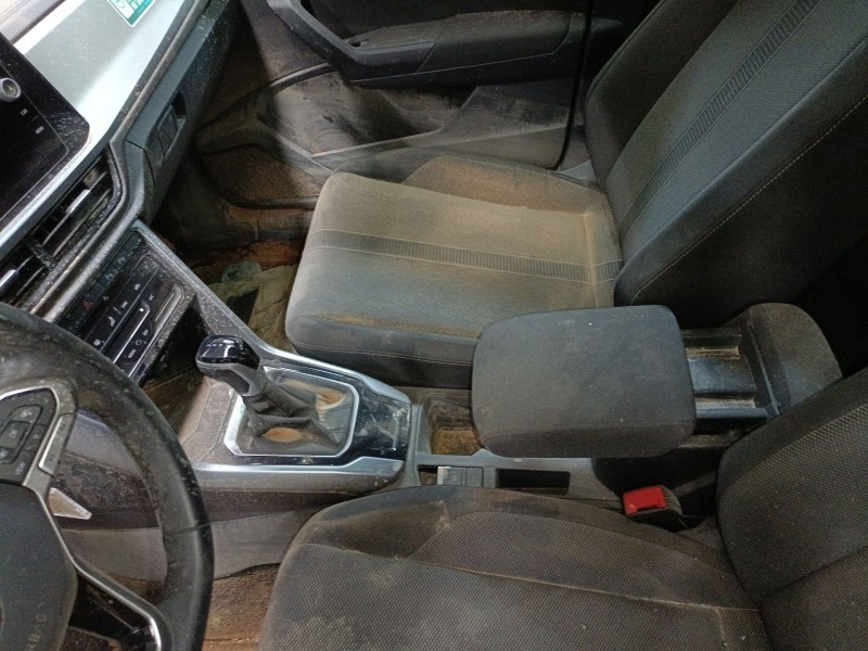 Recambio de consola central para volkswagen t-roc (a11, d11) 1.5 tsi referencia OEM IAM   