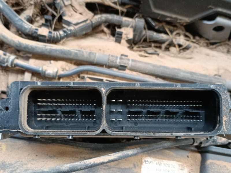 Recambio de centralita motor uce para volkswagen t-roc (a11, d11) 1.5 tsi referencia OEM IAM 05E907308BN 0261S106TK 