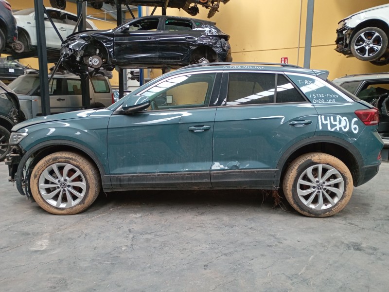volkswagen t-roc (a11, d11) del año 2024