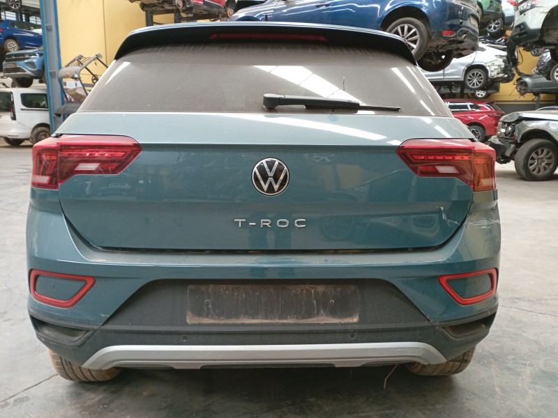 volkswagen t-roc (a11, d11) del año 2024