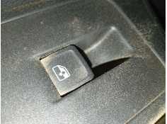 Recambio de mando elevalunas trasero izquierdo para volkswagen t-roc (a11, d11) 1.5 tsi referencia OEM IAM   