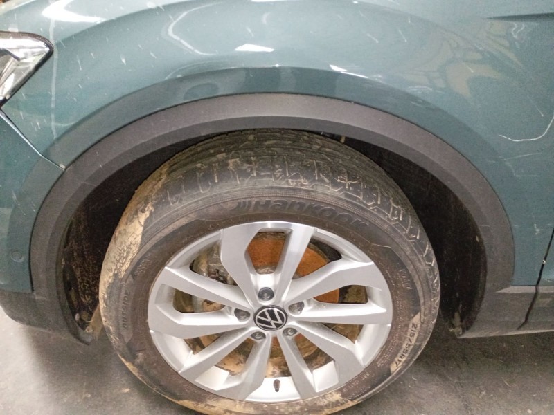 Recambio de aletin delantero izquierdo para volkswagen t-roc (a11, d11) 1.0 tsi referencia OEM IAM   