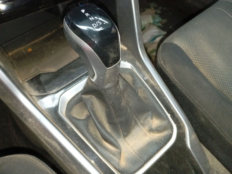 Recambio de palanca cambio para volkswagen t-roc (a11, d11) 1.5 tsi referencia OEM IAM   