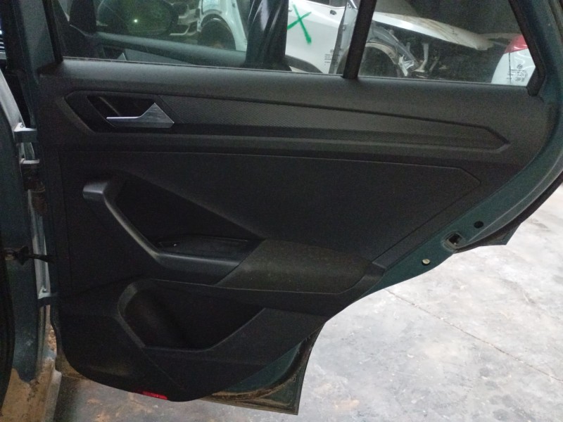 Recambio de guarnecido puerta trasera derecha para volkswagen t-roc (a11, d11) 1.0 tsi referencia OEM IAM   