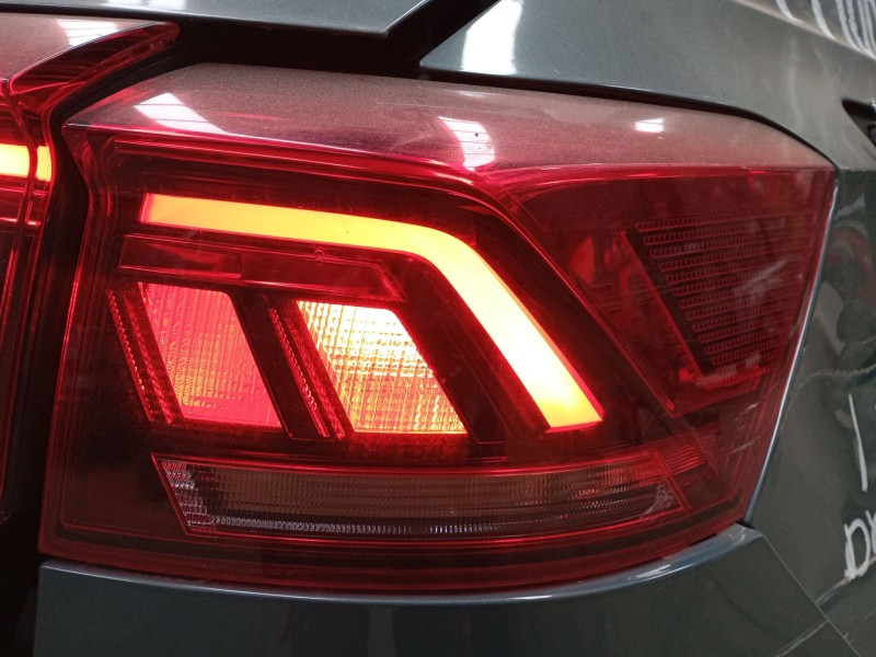 Recambio de piloto trasero derecho para volkswagen t-roc (a11, d11) 1.5 tsi referencia OEM IAM   