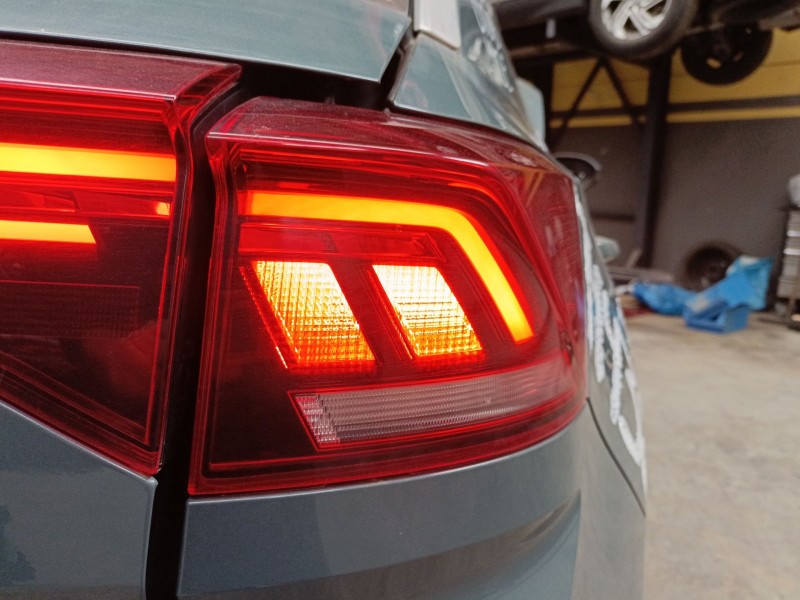 Recambio de piloto trasero derecho para volkswagen t-roc (a11, d11) 1.5 tsi referencia OEM IAM   