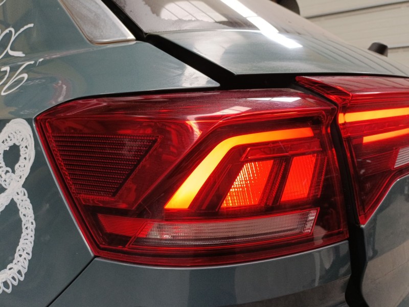 Recambio de piloto trasero izquierdo para volkswagen t-roc (a11, d11) 1.5 tsi referencia OEM IAM   