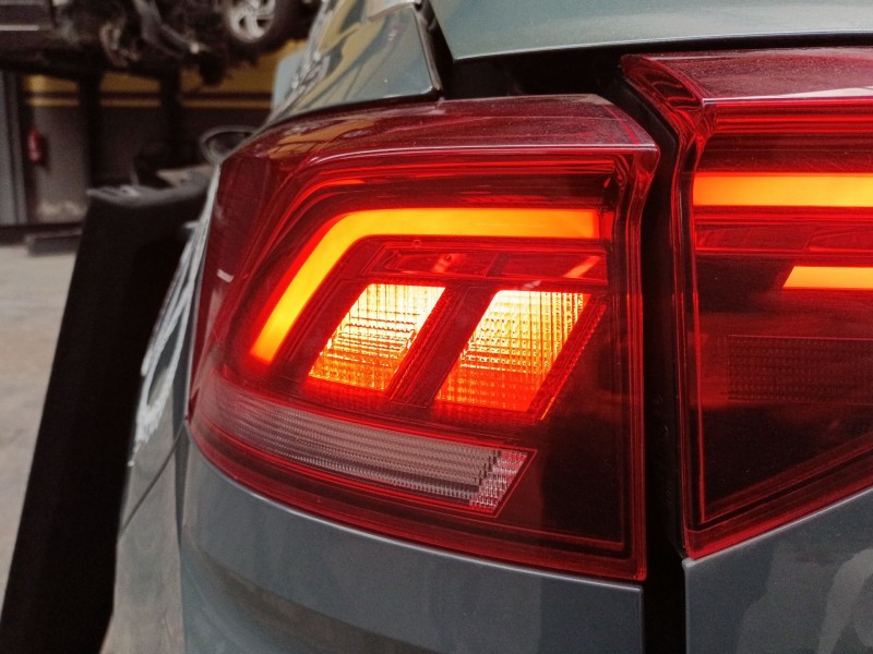 Recambio de piloto trasero izquierdo para volkswagen t-roc (a11, d11) 1.5 tsi referencia OEM IAM   