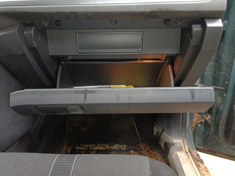 Recambio de guantera para volkswagen t-roc (a11, d11) 1.5 tsi referencia OEM IAM   