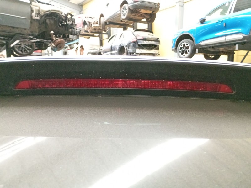 Recambio de luz central de freno para volkswagen t-roc (a11, d11) 1.0 tsi referencia OEM IAM   