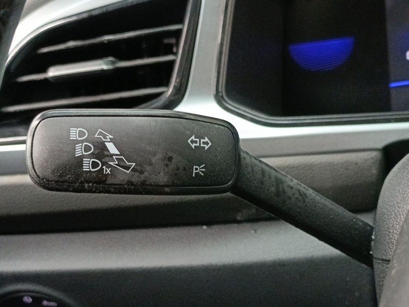 Recambio de mando intermitentes para volkswagen t-roc (a11, d11) 1.5 tsi referencia OEM IAM   