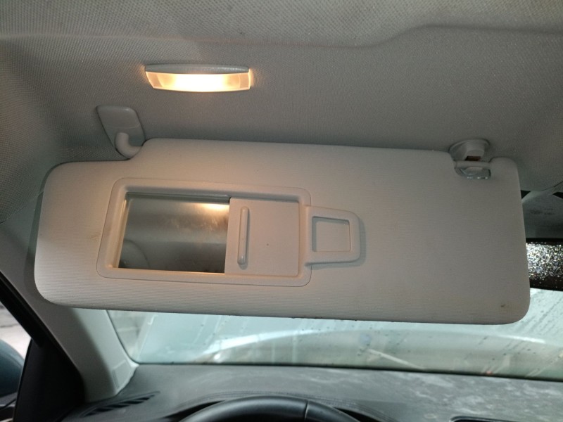 Recambio de parasol izquierdo para volkswagen t-roc (a11, d11) 1.5 tsi referencia OEM IAM   