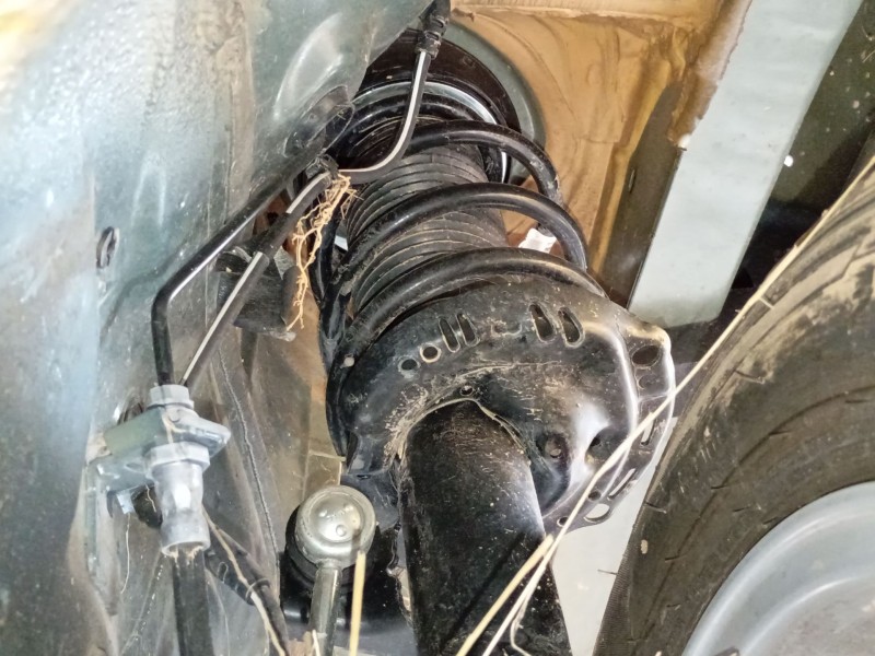 Recambio de amortiguador delantero derecho para volkswagen t-roc (a11, d11) 1.5 tsi referencia OEM IAM   