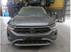 volkswagen t-roc (a11, d11) del año 2024 2