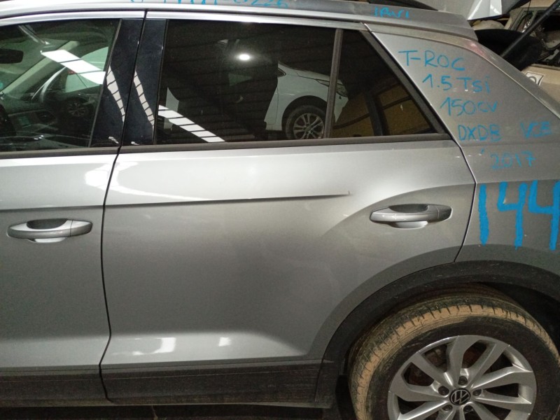 Recambio de puerta trasera izquierda para volkswagen t-roc (a11, d11) 1.5 tsi referencia OEM IAM   