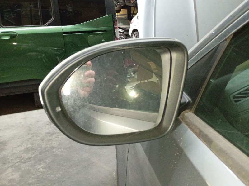 Recambio de retrovisor izquierdo electrico para volkswagen t-roc (a11, d11) 1.5 tsi referencia OEM IAM   