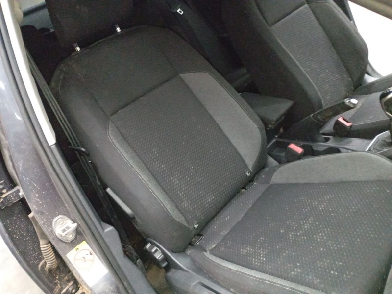 volkswagen taigo (cs1) del año 2024