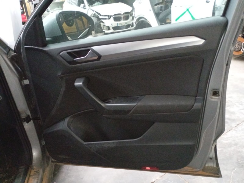 Recambio de guarnecido puerta delantera derecha para volkswagen t-roc (a11, d11) 1.5 tsi referencia OEM IAM   