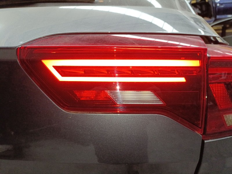 Recambio de piloto trasero derecho porton para volkswagen t-roc (a11, d11) 1.0 tsi referencia OEM IAM   